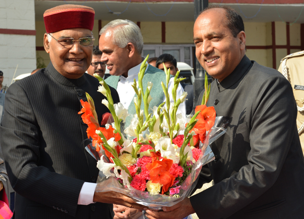President Shri Ram Nath Kovind being welcomed by Chief Minister Shri ...